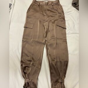 Aritzia babaton silk cargo pant !
